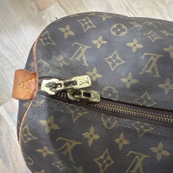 Authentic Vintage Louis Vuitton Keepall 55  Bag - Picture 3 of 11